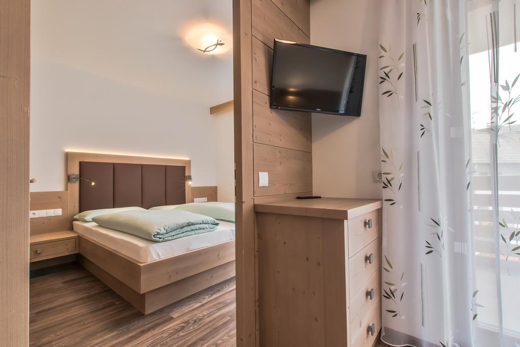 Apartments Ciasa Costa Бадия Екстериор снимка