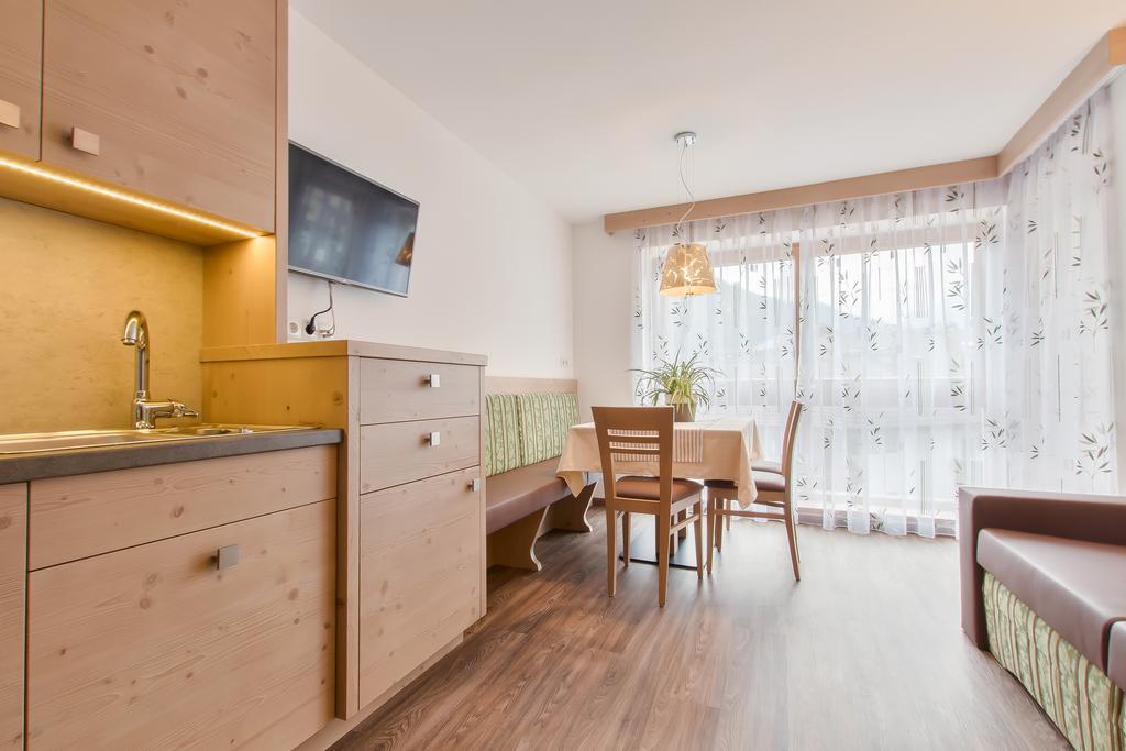 Apartments Ciasa Costa Бадия Екстериор снимка