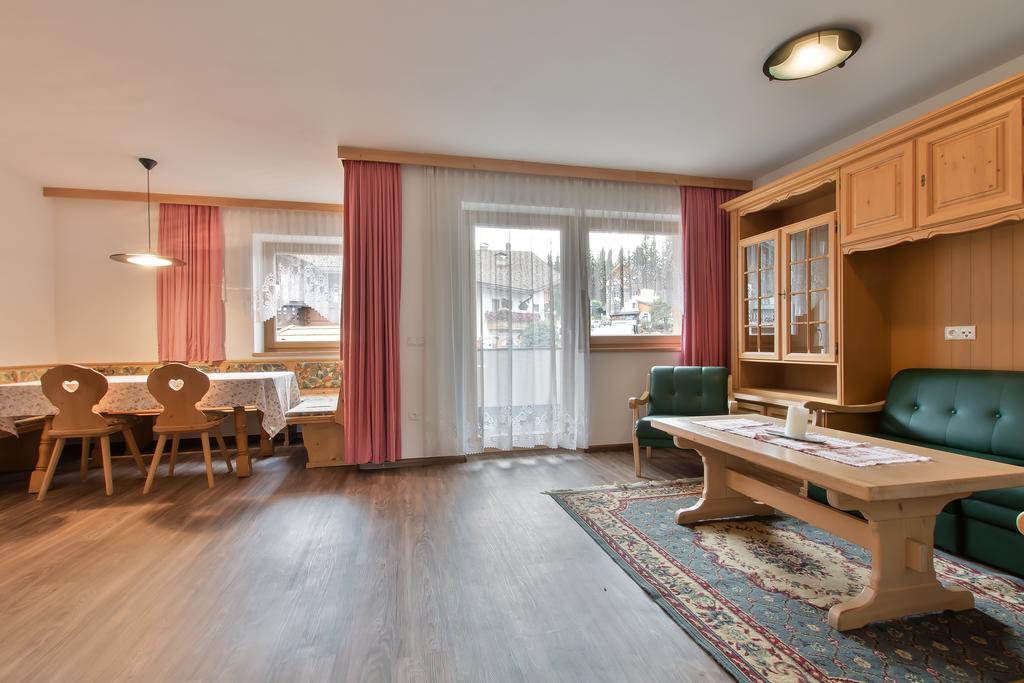 Apartments Ciasa Costa Бадия Екстериор снимка